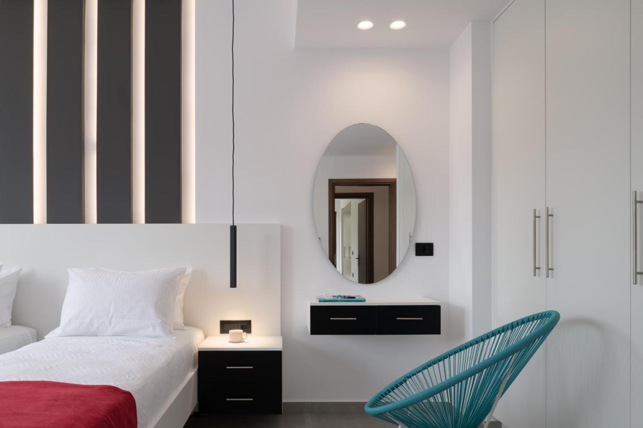 O-cyanea With Heated Pool Holiday home *