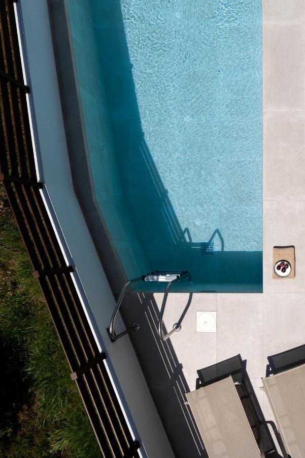 O-cyanea With Heated Pool