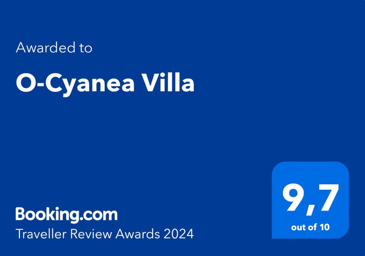 O-cyanea With Heated Pool Holiday home *